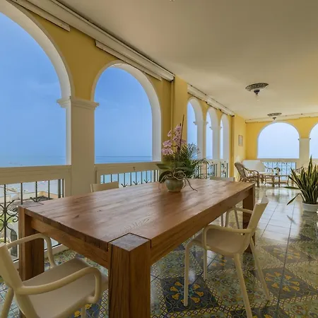 شقة Dolf - Attico Sul Mare *